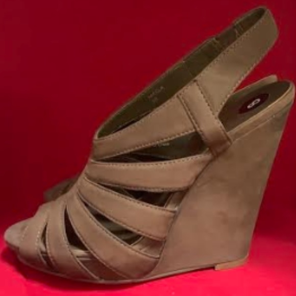 ASH Megan Leather Wedge Sandal Sz 8 - Picture 2 of 8